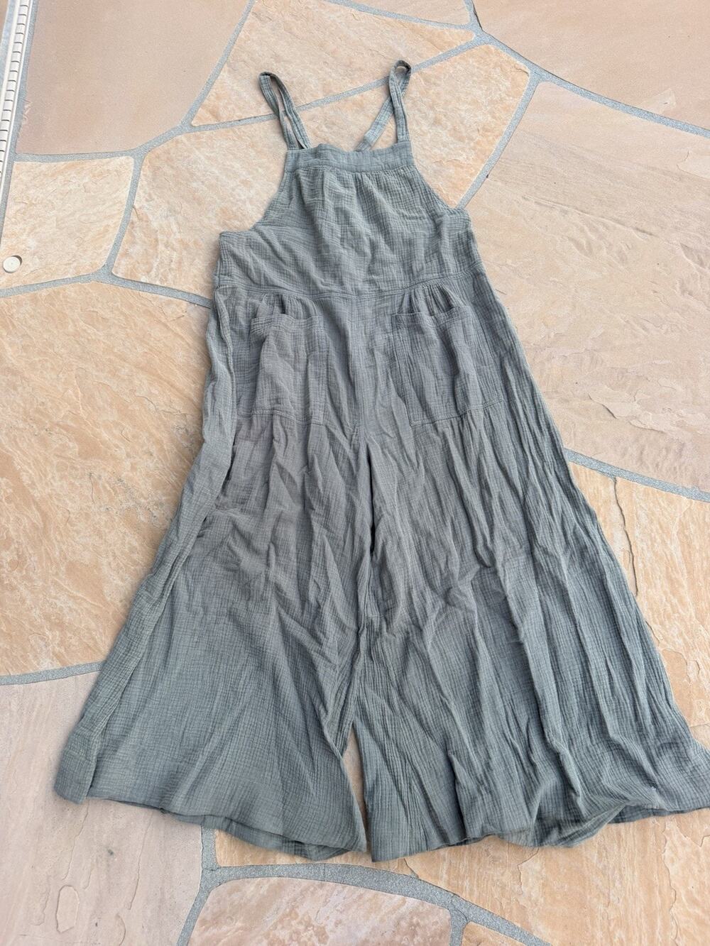 Bucket List Jumpsuit Womens Lg Green Romper Boho Indie Oversized Relaxed Hippie